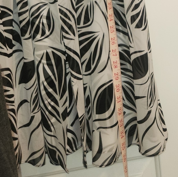 WHBM Knee Length Strapless dress with removeable adjustable straps Size 14  EUC - Picture 9 of 9